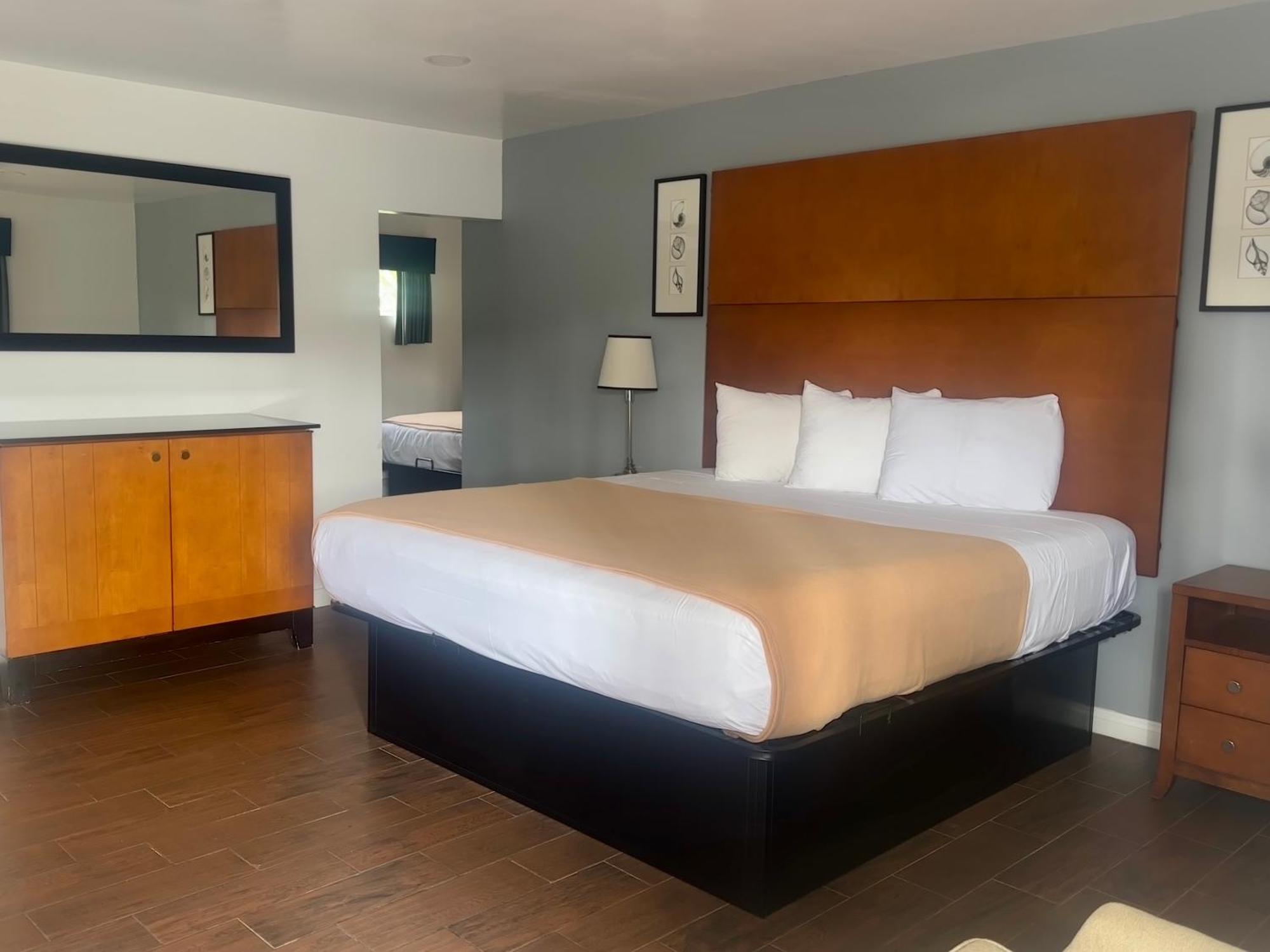 Oceanside Inn & Suites ภายนอก รูปภาพ